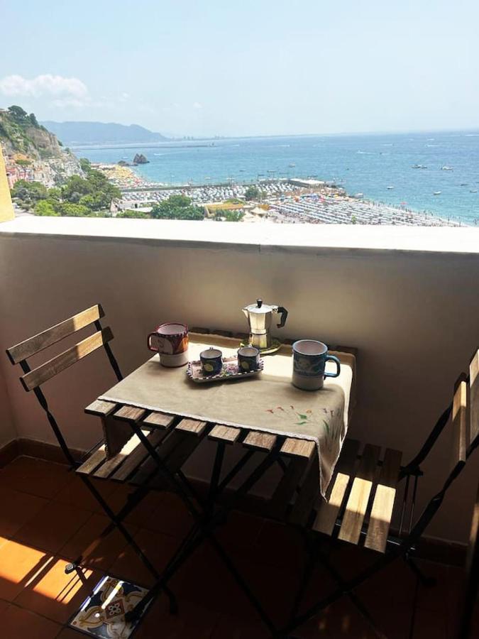 דירות Vietri Casa Lucia Amalfi Coast מראה חיצוני תמונה
